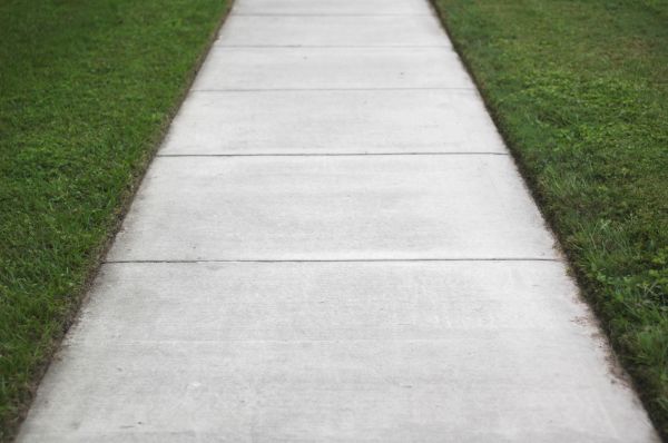 Cost of Concrete Walkway Replacement in Indianapolis